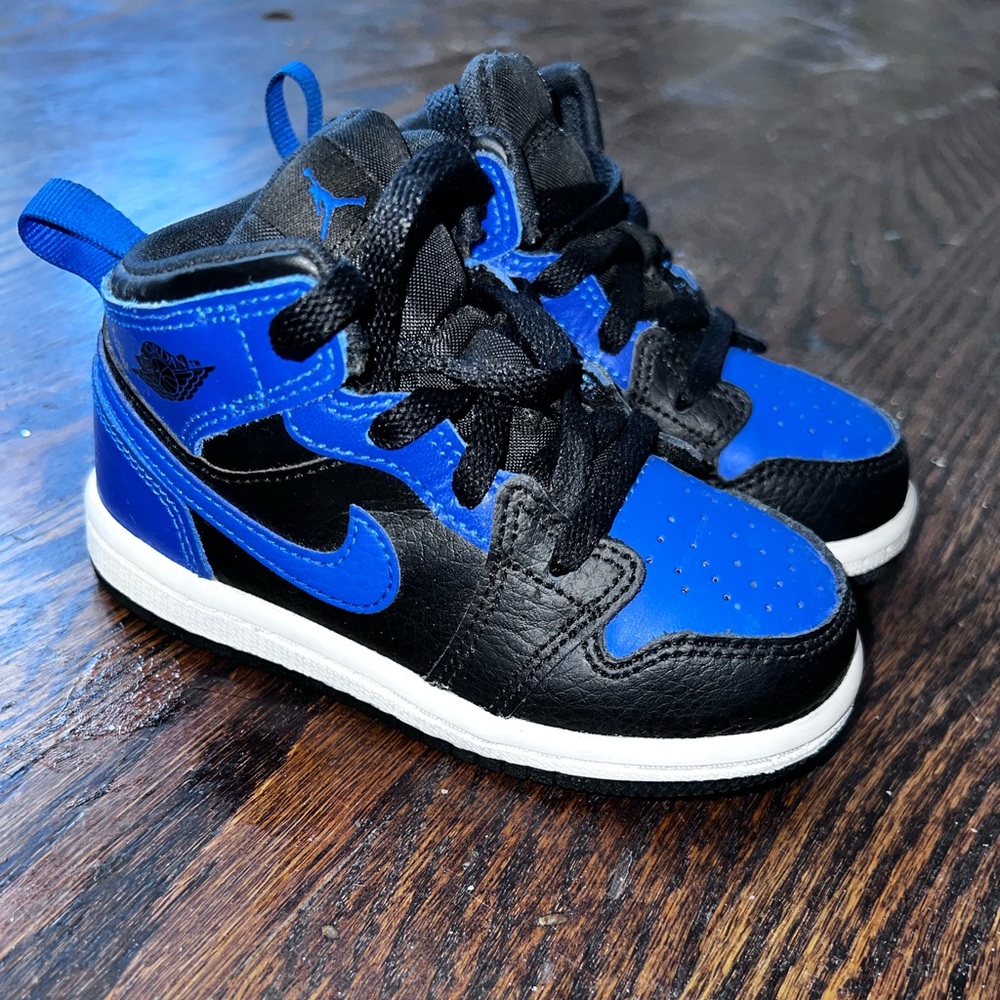 Air Jordan 1 Mid TD 'Hyper Royal' Toddler 7.0